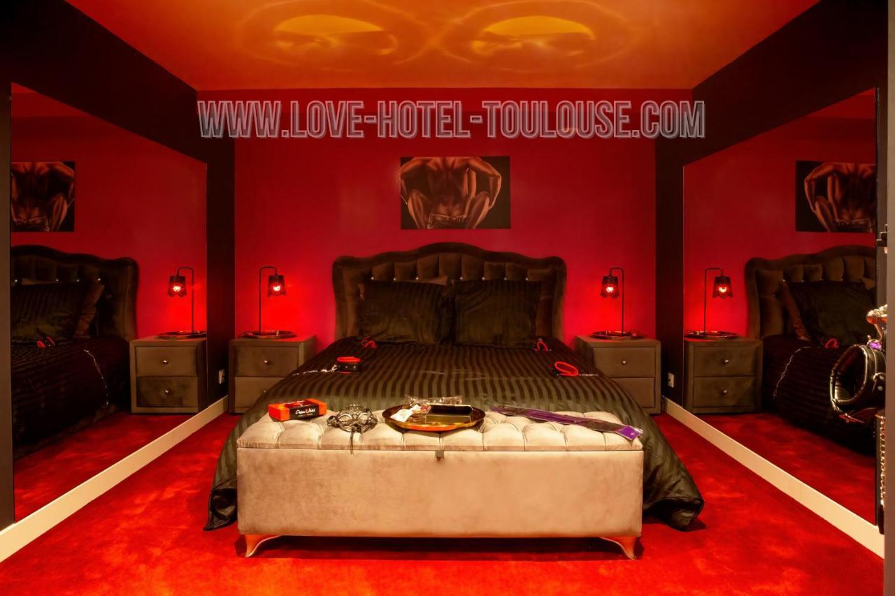 Suite Miroirs Love Hotel 圖盧茲 外观 照片